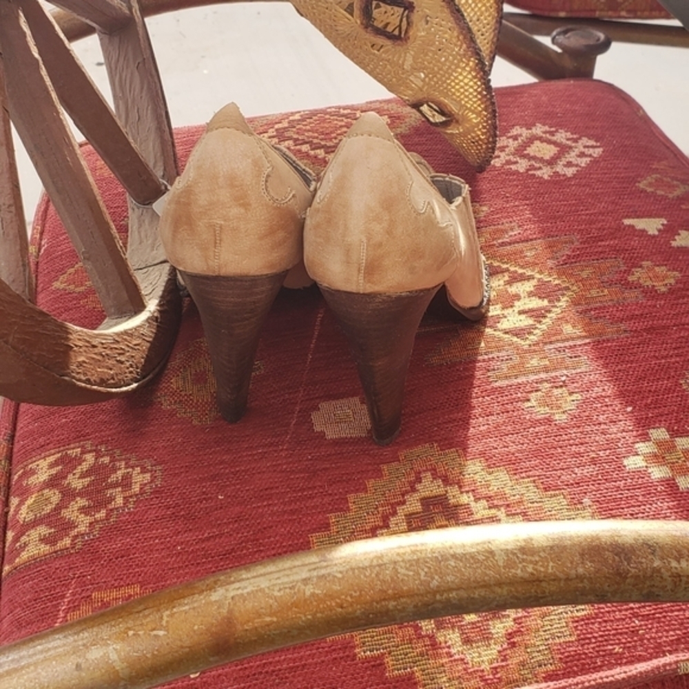 Western‎ booties - image 10